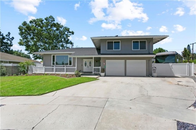 13041 Laurinda Way