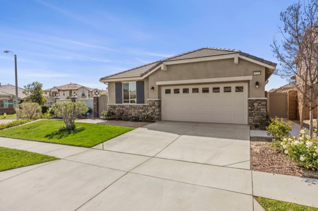 13253 Stanton Dr